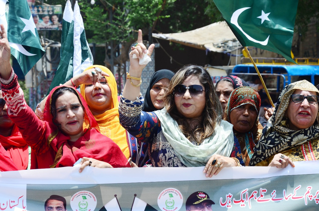 Raily in Haiddrabad Pakistan army